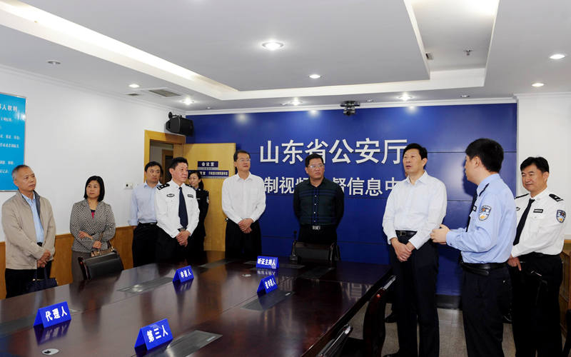 京鲁律师参加省人大执法检查(图1)