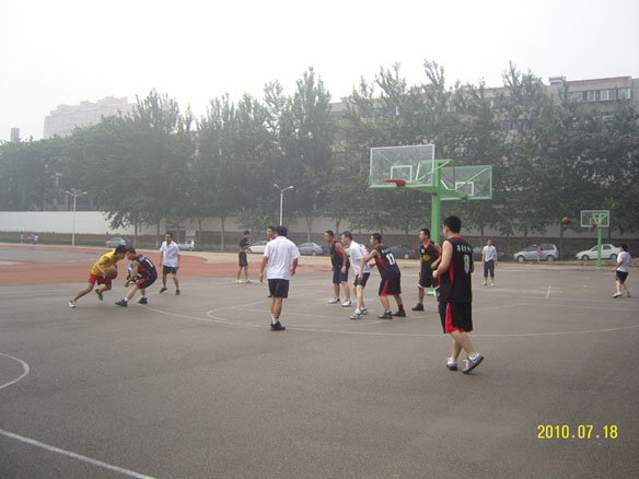 京鲁所组织篮球友谊赛(图1)